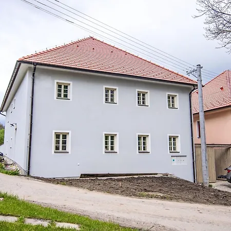 Apartment Pekna By Interhome *
