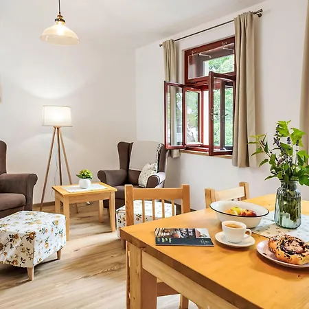 Pekna By Interhome Lejlighed Horní Planá